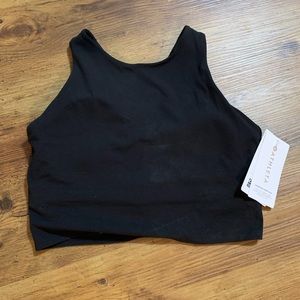 Athleta Crop top NWT sz M (D-DD)